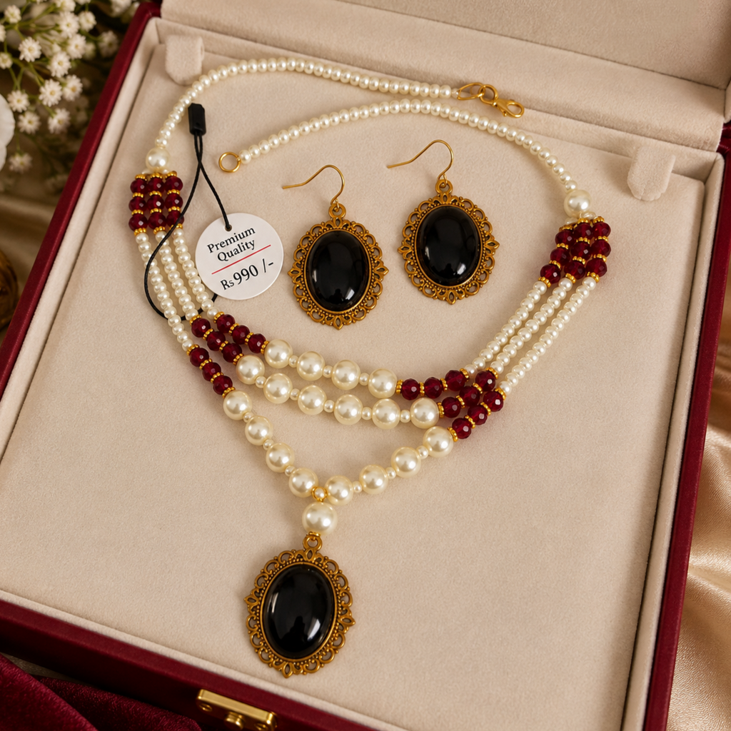 Beautiful Short Maala Set