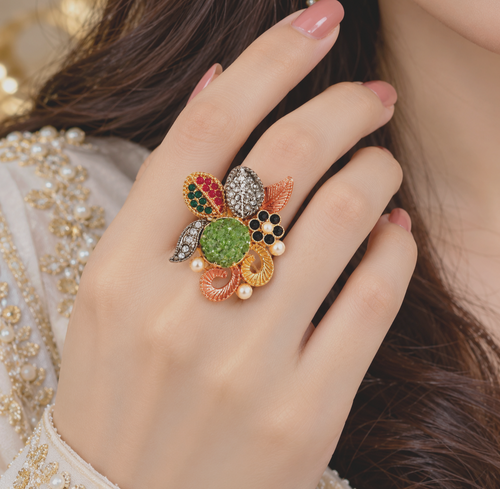 Amazing adjustable Crush Ring