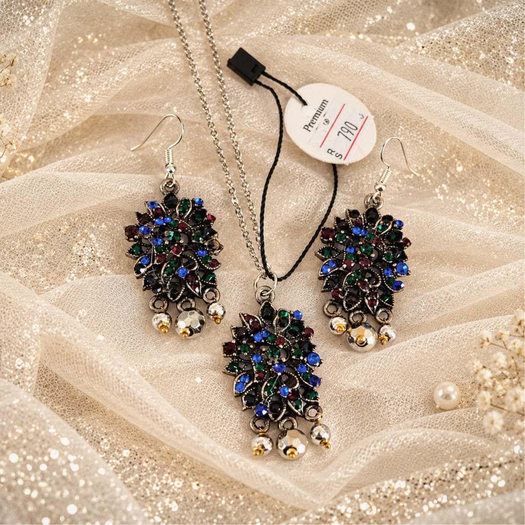Beautiful Pendant set