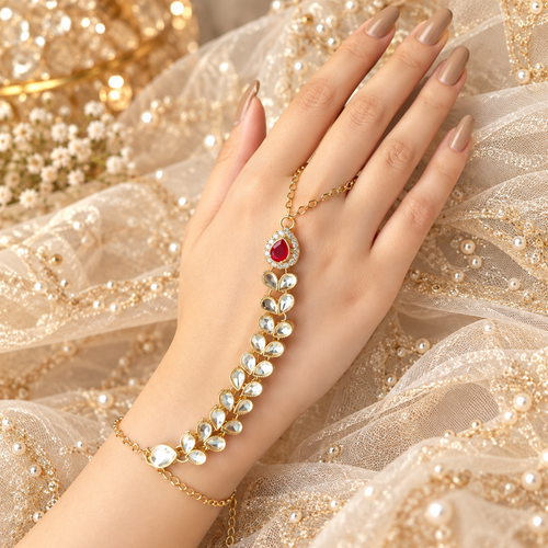 Beautiful Adjustable Hand Cuff