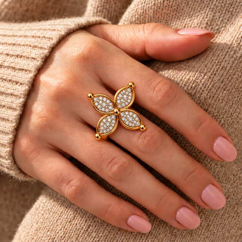 Beautiful adjustable Ring