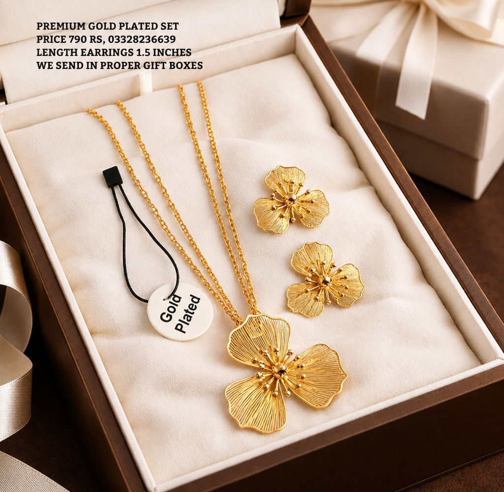 Gold plated pendant set