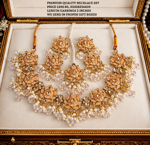 Beautiful Necklace set