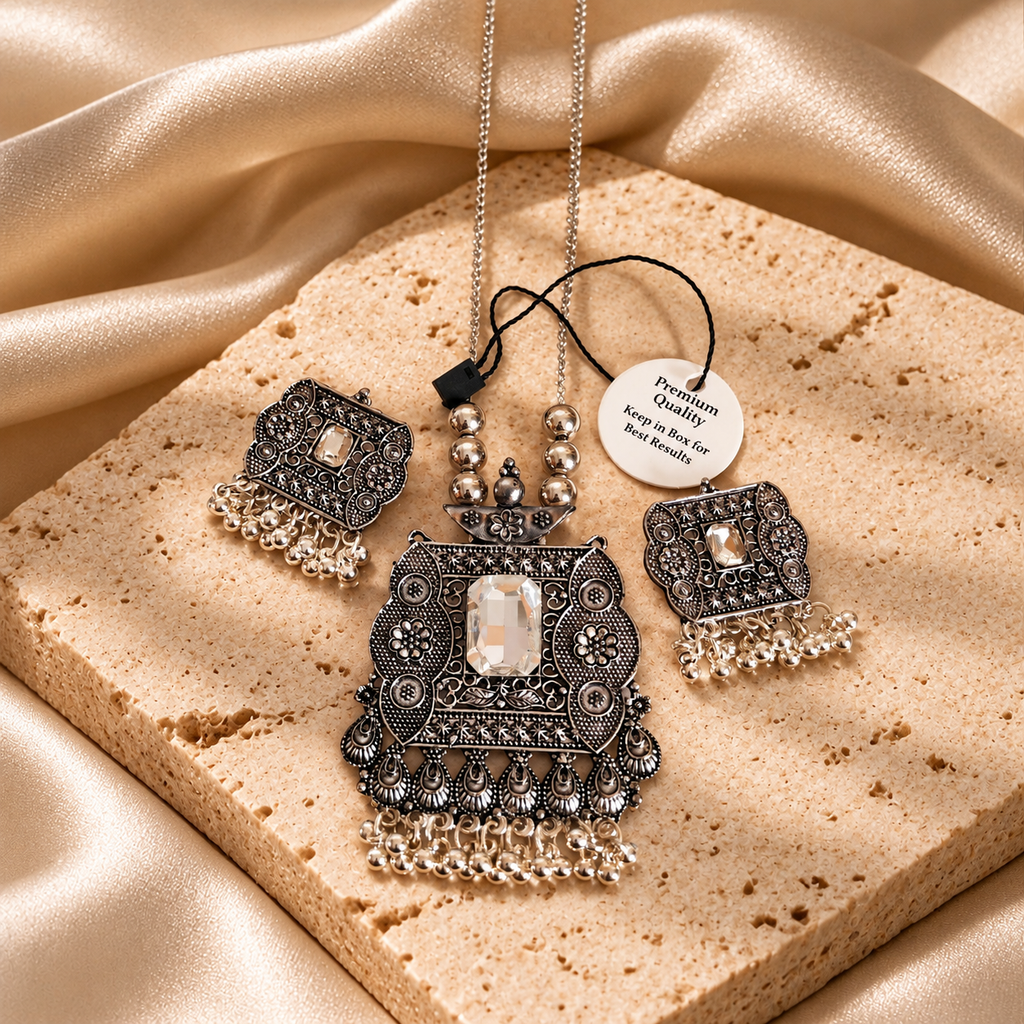 Beautiful Oxidized Pendant set