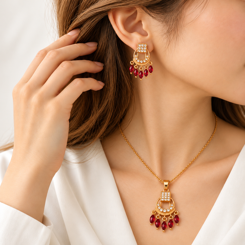 Gold Plated Zirconia Pendant set